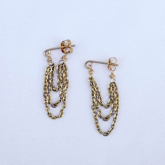 Draping Chain Studs - Peerless Charm